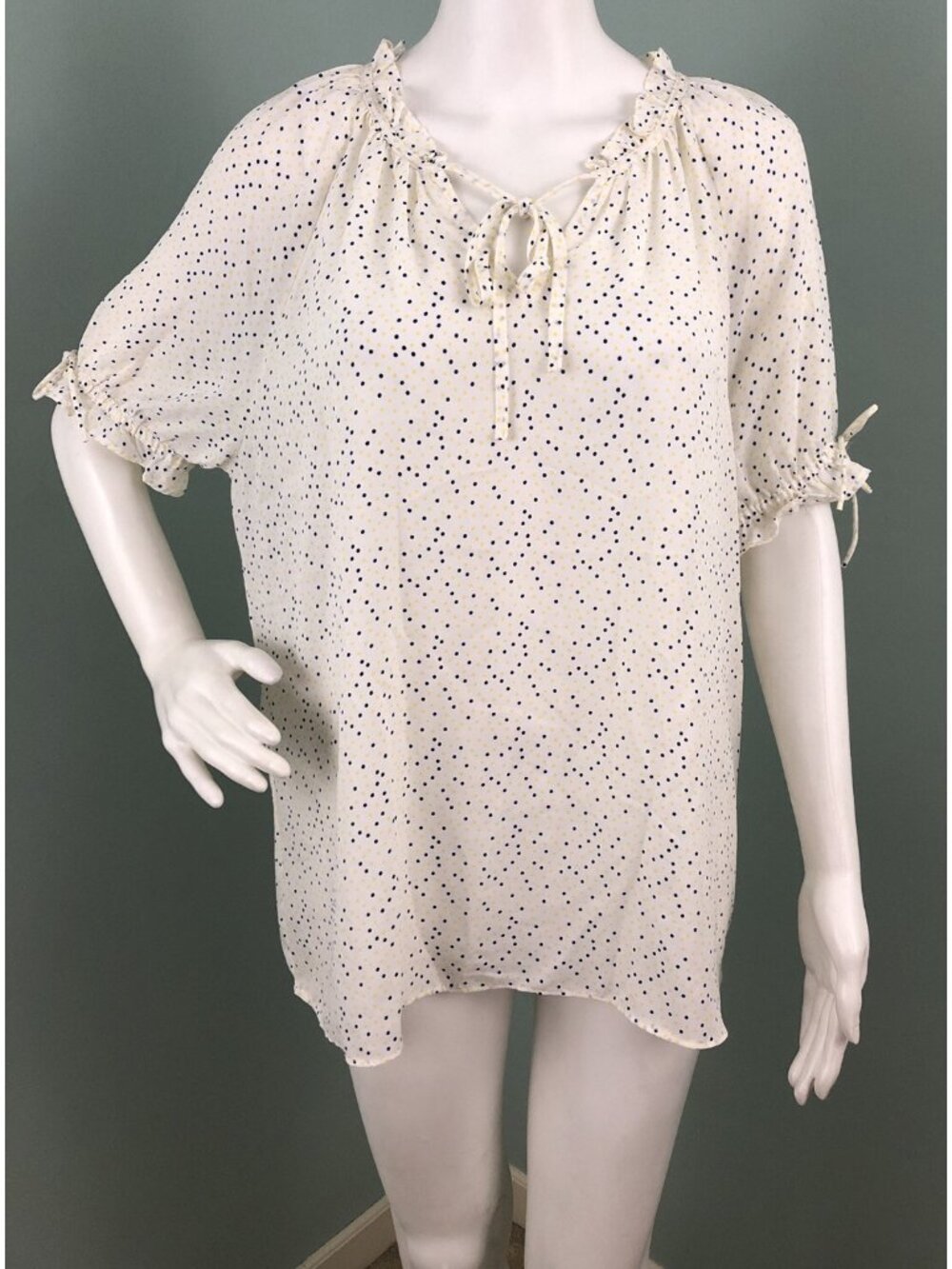 NWT Women's Carolina Belle Split V Neck Tie Polka Dot Blouse Top Sz Large